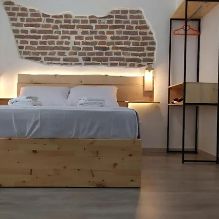 Apartment Downtown Evoo Tirana