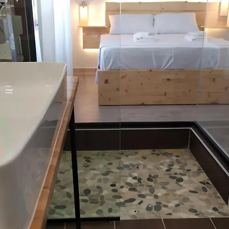 Downtown Evoo Tirana