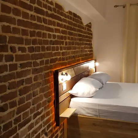 Downtown Evoo Appartamento Tirana